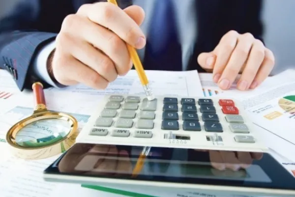 Adio CASS pe pensiile peste 3.000 lei? Decizia CCR care poate schimba veniturile pensionarilor