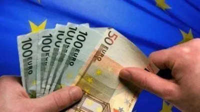 Guvernul vrea OUG prin care autorităţile să acceseze fonduri europene pentru lucrări din buget local