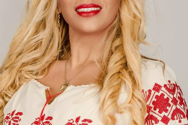 Apariţie de senzaţie în echipa guvernamentală. O fostă vedetă TV a ales politica! (galerie foto)