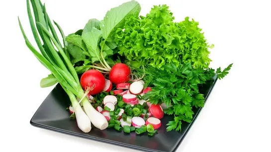Alimentele pe care trebuie să le consumi neaparat toată primăvara dacă vrei să te ferești de răceli și de astenie
