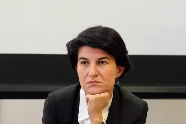 Un fost ministru din Guvernul Cioloş nu vrea în partidul nou înfiinţat: Am cerut să înlăture poza!