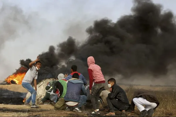 Proteste violente în Fâșia Gaza. Soldații israelieni au deschis focul: 6 morţi, peste 1000 de răniţi