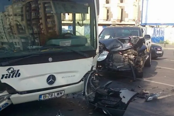 Cel mai sigur loc în autobuz în caz de accident