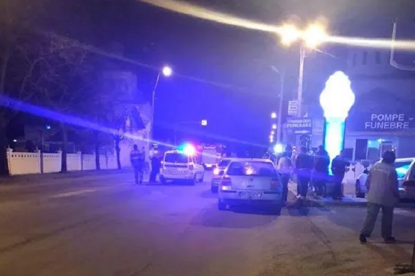 Spulberați de un șofer fără permis! Accident grav în Pitești (VIDEO)