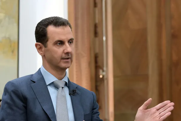 Bashar al-Assad se află la Moscova după ce a fugit din Siria și va primi azil. Anunțul presei din Rusia