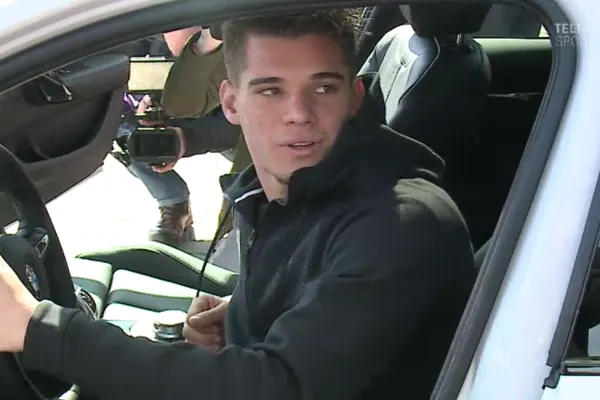 Ianis Hagi, accident rutier. Mașina lui a lovit un biciclist pe trecerea de pietoni