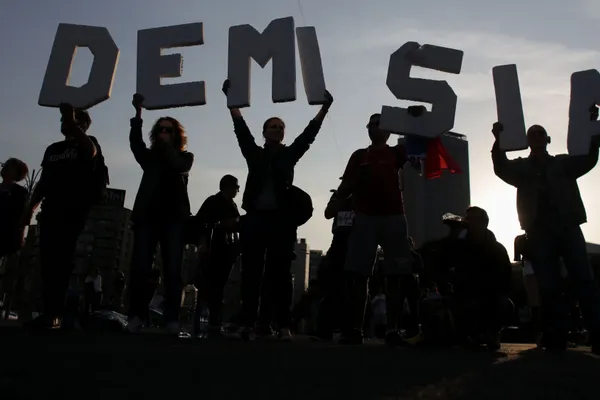 Protest în fața Guvernului pentru demisia premierului Viorica Dăncilă |FOTO