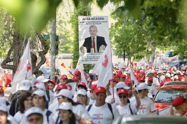 Proteste la ușa ministrului Sănătății