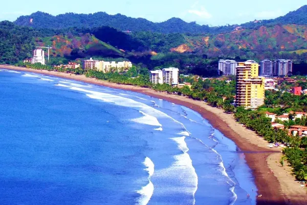 Cum arată locul în care trăiește Elena Udrea în Costa Rica(Foto)