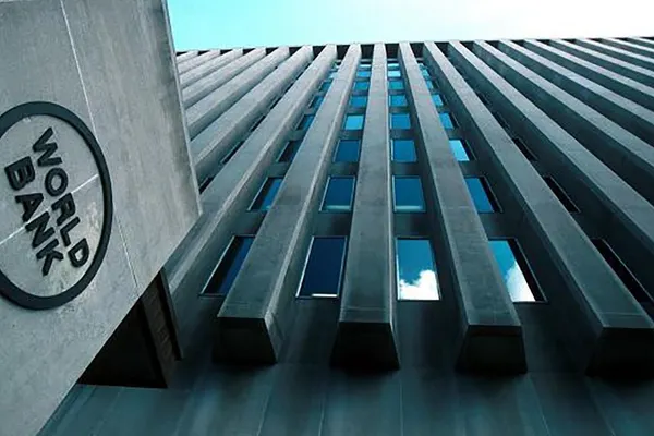Banca Mondială, semnal de alarmă pentru Guvernul Dăncilă