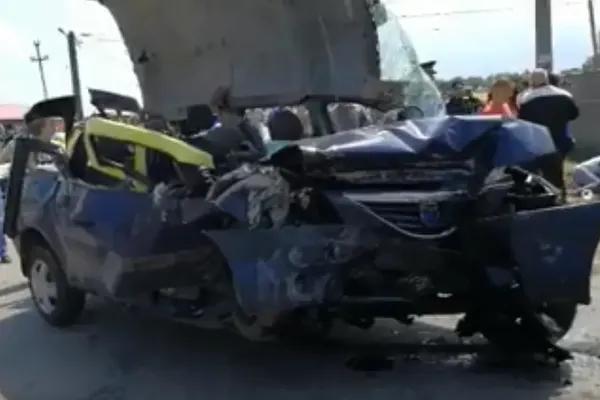Tragedie în Olt, accident rutier cu trei morţi (VIDEO)