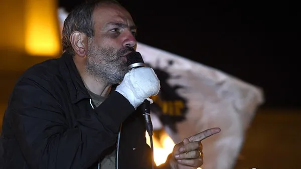 Punct final pentru revolta din Armenia. Liderul Opoziției, ales prim-ministru