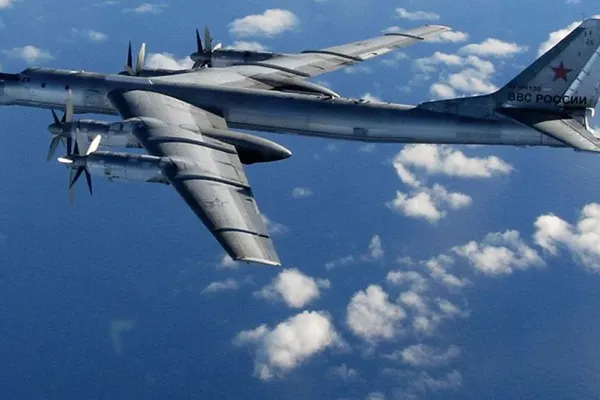 Jocuri de război. Bombardiere rusești, interceptate de avioane americane aproape de teritoriul SUA