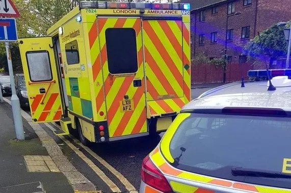 Doi morţi şi 18 răniţi, într-un accident în Marea Britanie