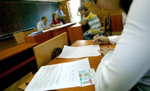 BAC 2018 română // Rezultate catastrofale pentru cei care dau bacalaureatul