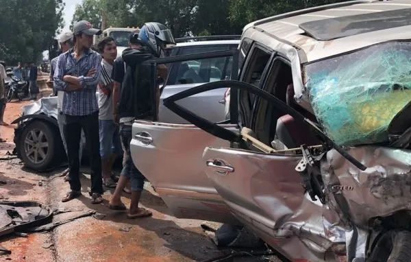 Șoc în familia regală. Prințul a fost rănit într-un accident GRAV de mașină