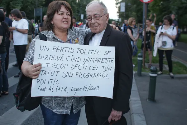 Mihai Șora a dezvăluit de ce vine la protestele din Piața Victoriei