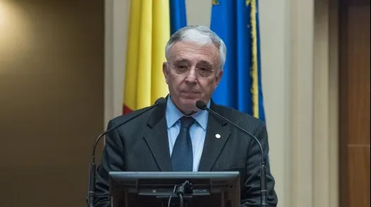Isărescu: "Nici măcar nu ne-a trecut prin cap să jucăm aurul României la păcănele"