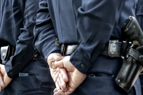 Caz neobișnuit! Toți polițiștii dintr-un oraș mexican au fost arestați