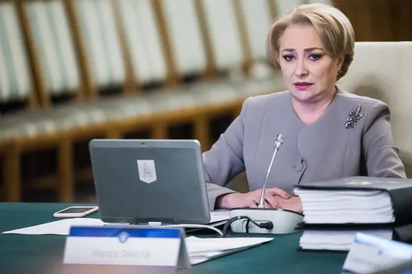 Ședință de urgență la Guvern pentru rectificarea bugetară. După 10 minute, Dăncilă a plecat