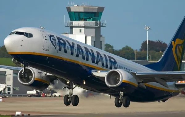 Piloţii Ryanair din Germania au votat în favoarea declanşării unei greve