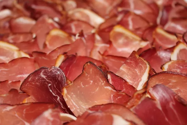 Trei alimente pe care nutriționiștii nu le mănâncă niciodată