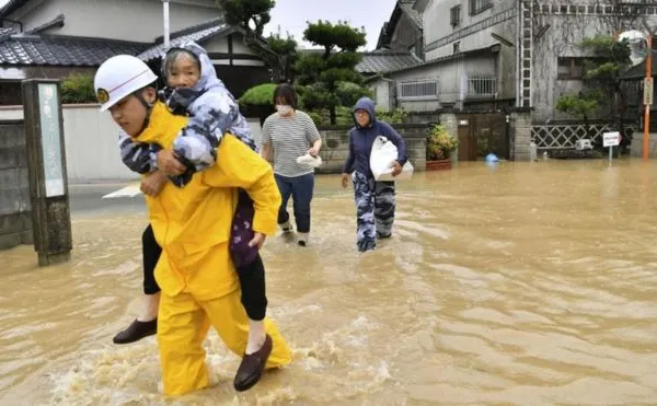 Inundaţii în Japonia: Guvernul anunţă un bilanţ de 199 de morţi