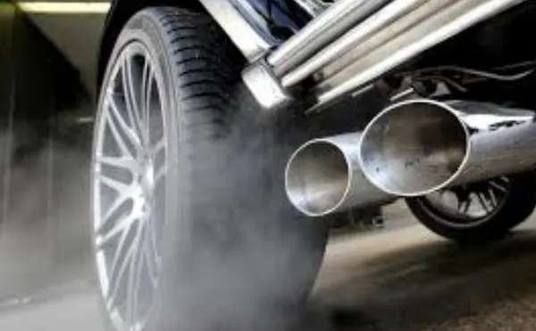 Jale mare pentru samsarii auto. Guvernul adoptă legea care INTERZICE înmatricularea acestor vehicule