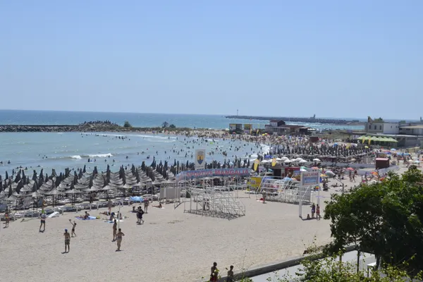 Mergeţi la mare? Atenţie maximă. Mâncare stricată, la restaurantele de pe litoral