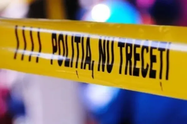 Accident grav, un microbuz cu 9 pasageri s-a răsturnat în judeţul Suceava