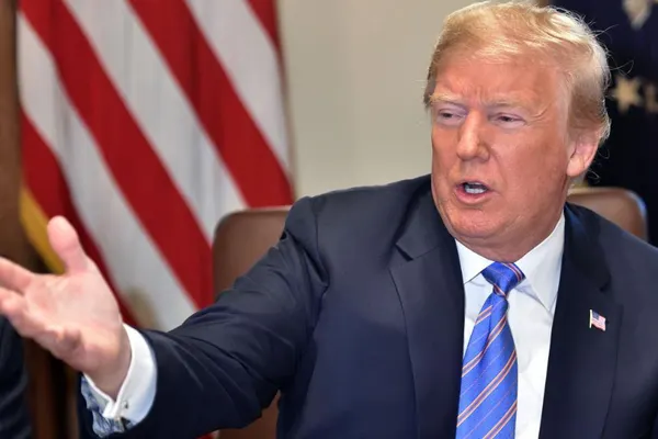 Trump respinge cererea lui Putin de a permite magistraţilor ruşi să interogheze cetăţeni americani
