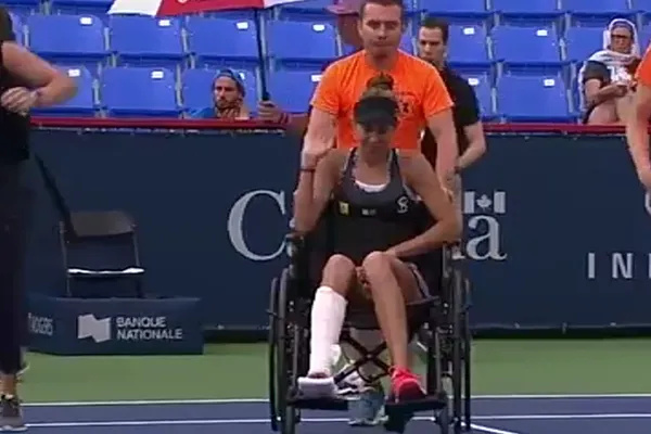”Am fost șocată! Nu știam ce să fac!”. Reacția Elinei Svitolina după accidentarea lui Buzărnescu