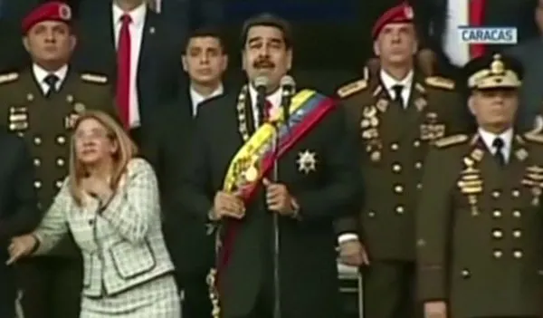 ”Tentativă de asasinat” cu dronă a președintelui Venezuelei, Nicolas Maduro. Panică la Caracas VIDEO