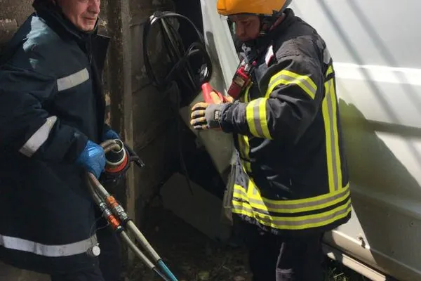 Circulaţie blocată pe şoseaua de centură din Bucureşti în urma unui accident rutier grav