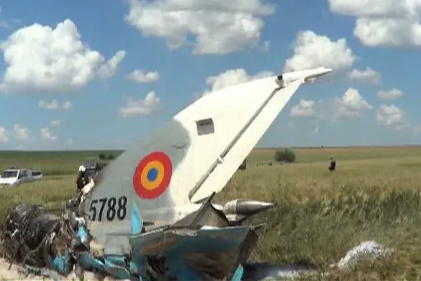 Ce spun procurorii despre accidentul aviatic din Buzău