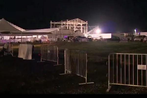 Accident la un concert Backstreet Boys. 14 răniţi, după ce o schelă metalică a căzut pe ei