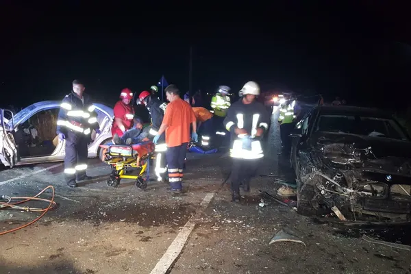 Accident cu 5 răniţi pe DN12 la ieşirea din Sfântu Gheorghe spre Miercurea Ciuc