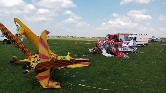 Starea pilotului rănit în accidentul aviatic din Suceava s-a agravat. Medicii sunt rezervaţi