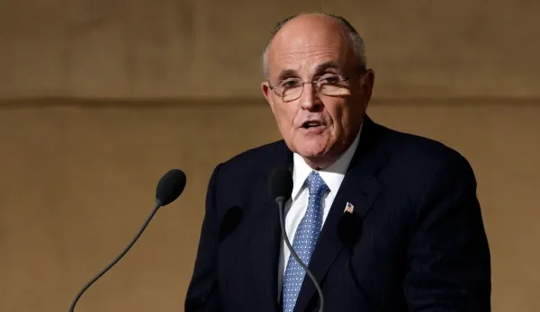 Rudolph Giuliani, în The New York Times: Scrisoarea nu are legătură cu Guvernul SUA