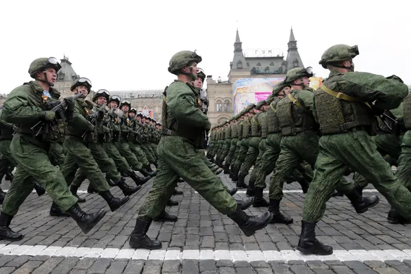 Rusia organizează cel mai mare exerciţiu militar de la sfârşitul Războiului Rece