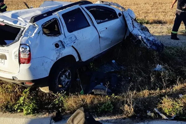 Accident groaznic în Caracal. O persoană a murit. Imagini cumplite