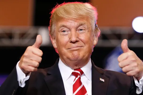 Donald Trump se laudă că îl bate pe Vladimir Putin