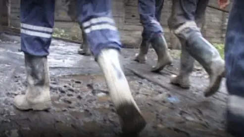 Accident de muncă la Mina Vulcan: doi mineri, răniţi în subteran