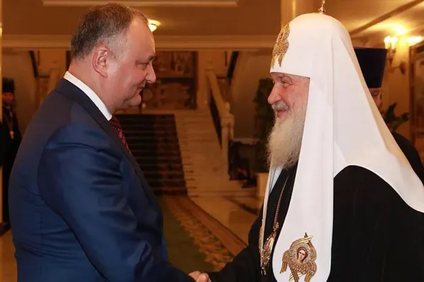 Igor Dodon susține că R. Moldova e alături Rusia în marea schismă ortodoxă