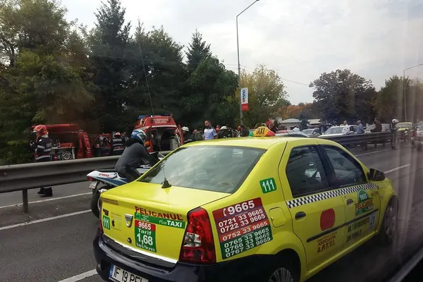 Accident grav pe DN 1, la intrarea în Bucureşti. Traficul este oprit. FOTO