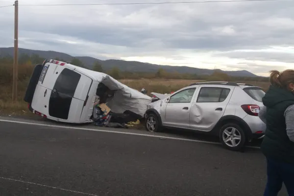 Accident cumplit în Caransebeș, cu 8 victime. A fost activat Planul Roșu de Intervenție