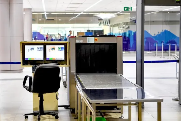 Hoţul de bijuterii de pe aeroportul Timişoara este poliţist italian