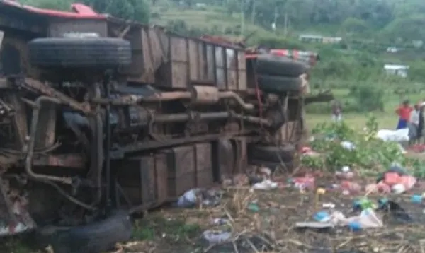 Tragedie cumplită în această dimineață. 50 de morți într-un accident de autocar