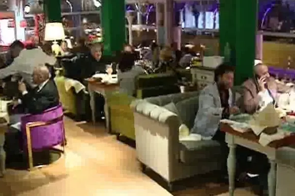 Mai multe vedete au mers la inaugurarea unui restaurant libanez în București