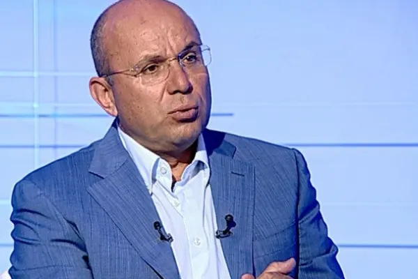 Cozmin Guşă: Klaus Iohannis nu dă prea mulţi bani pe Realitatea TV